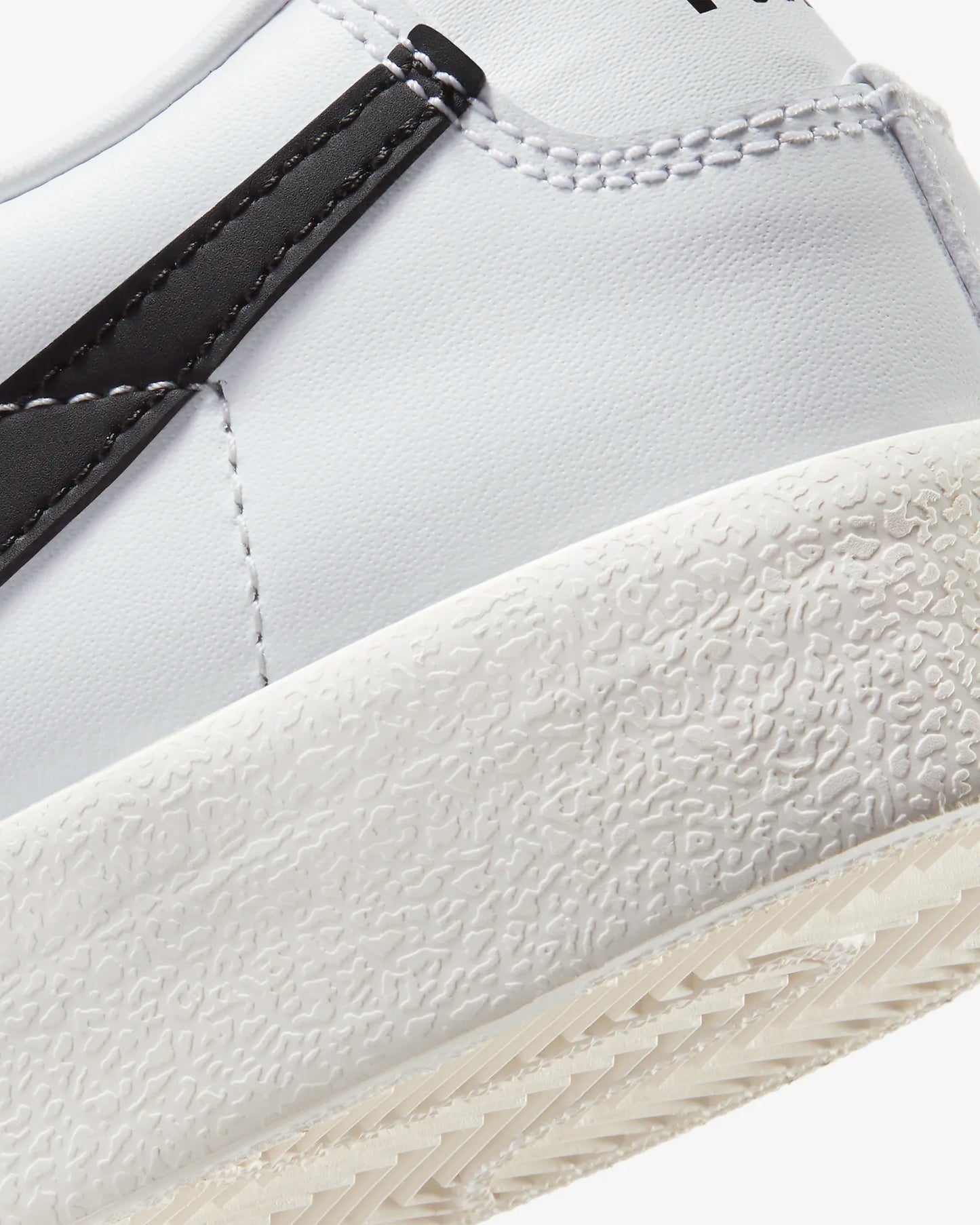 Nike Blazer Low