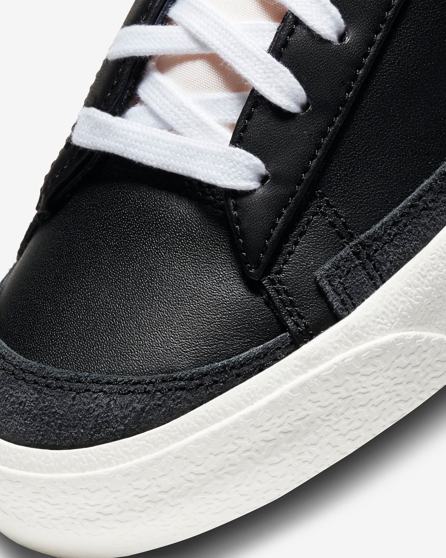 Nike Blazer Low