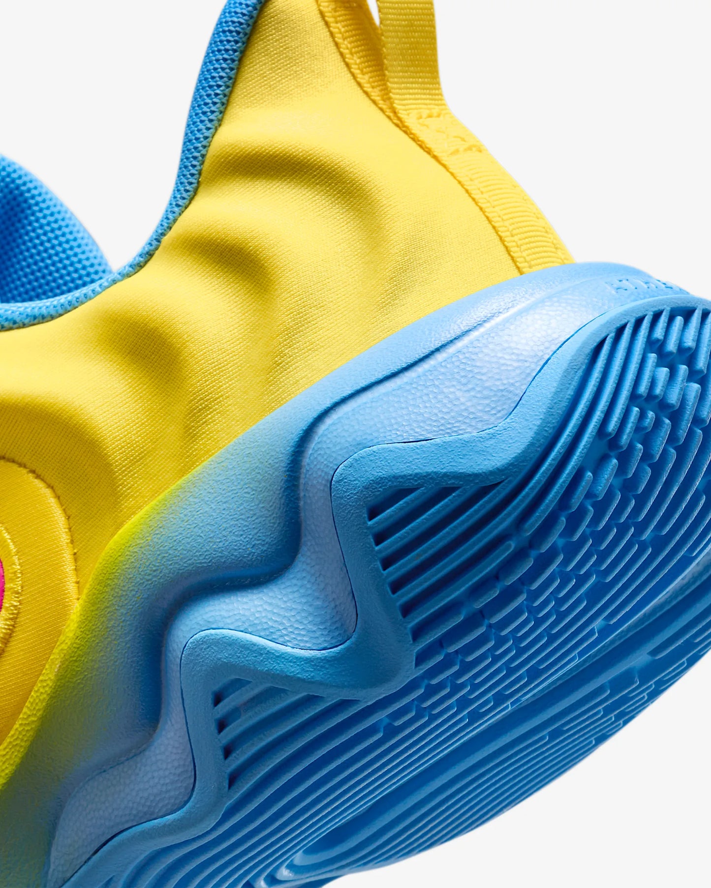 Nike Immortality 4
