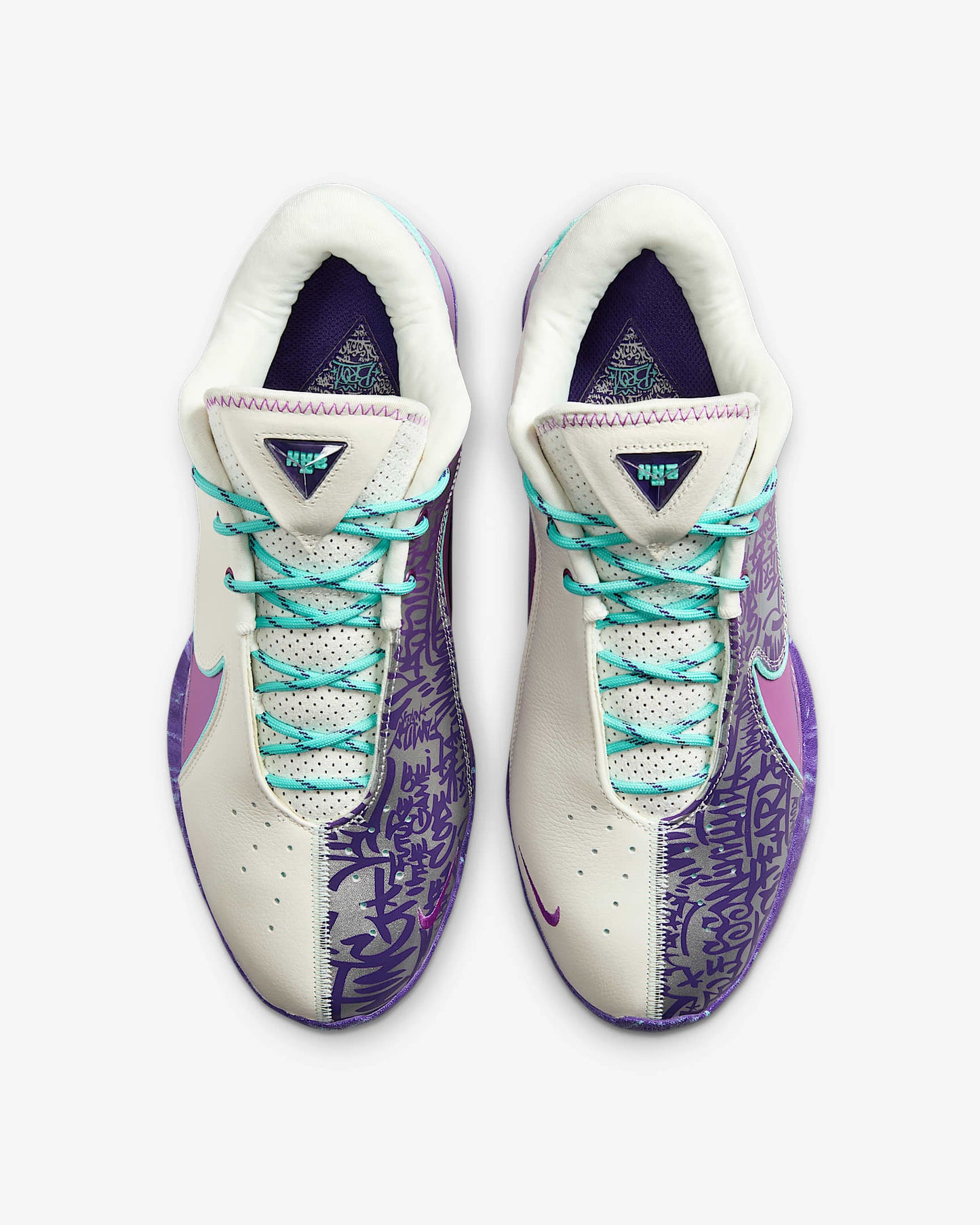LeBron XXII “Mogul”