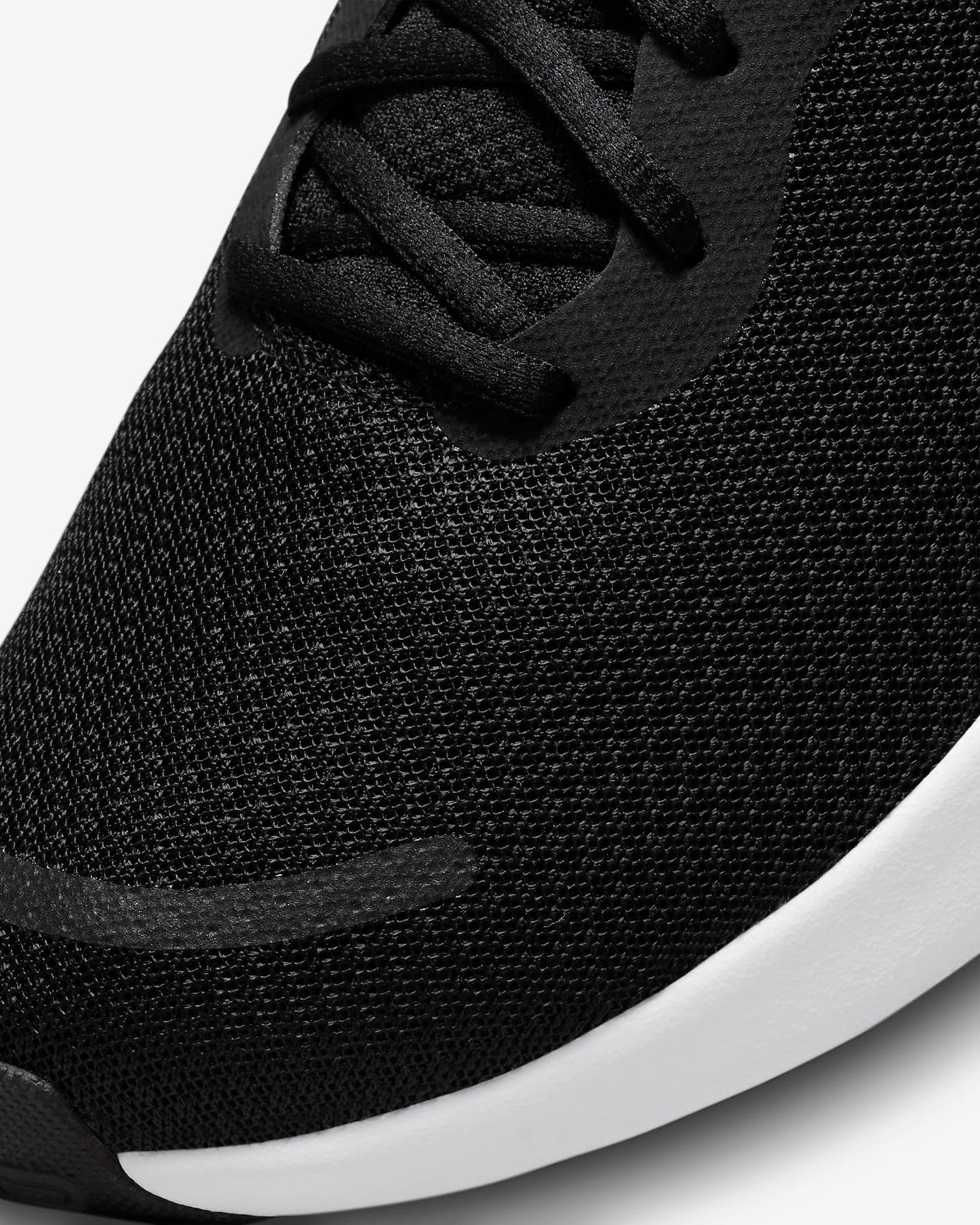 Nike Revolution 7