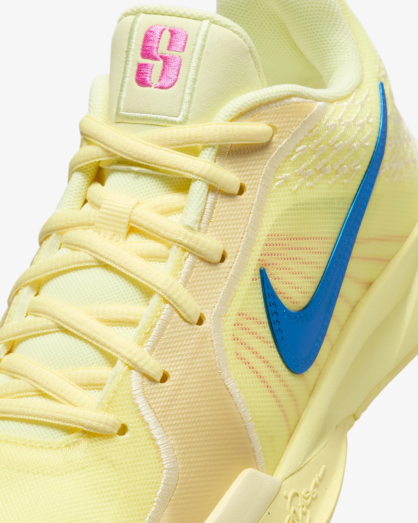 Nike Sabrina 2
