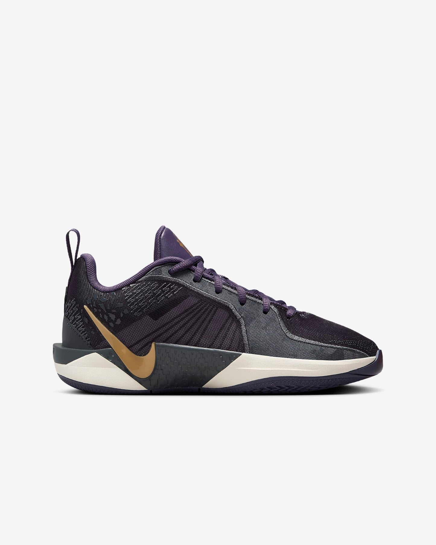 Nike Sabrina 2